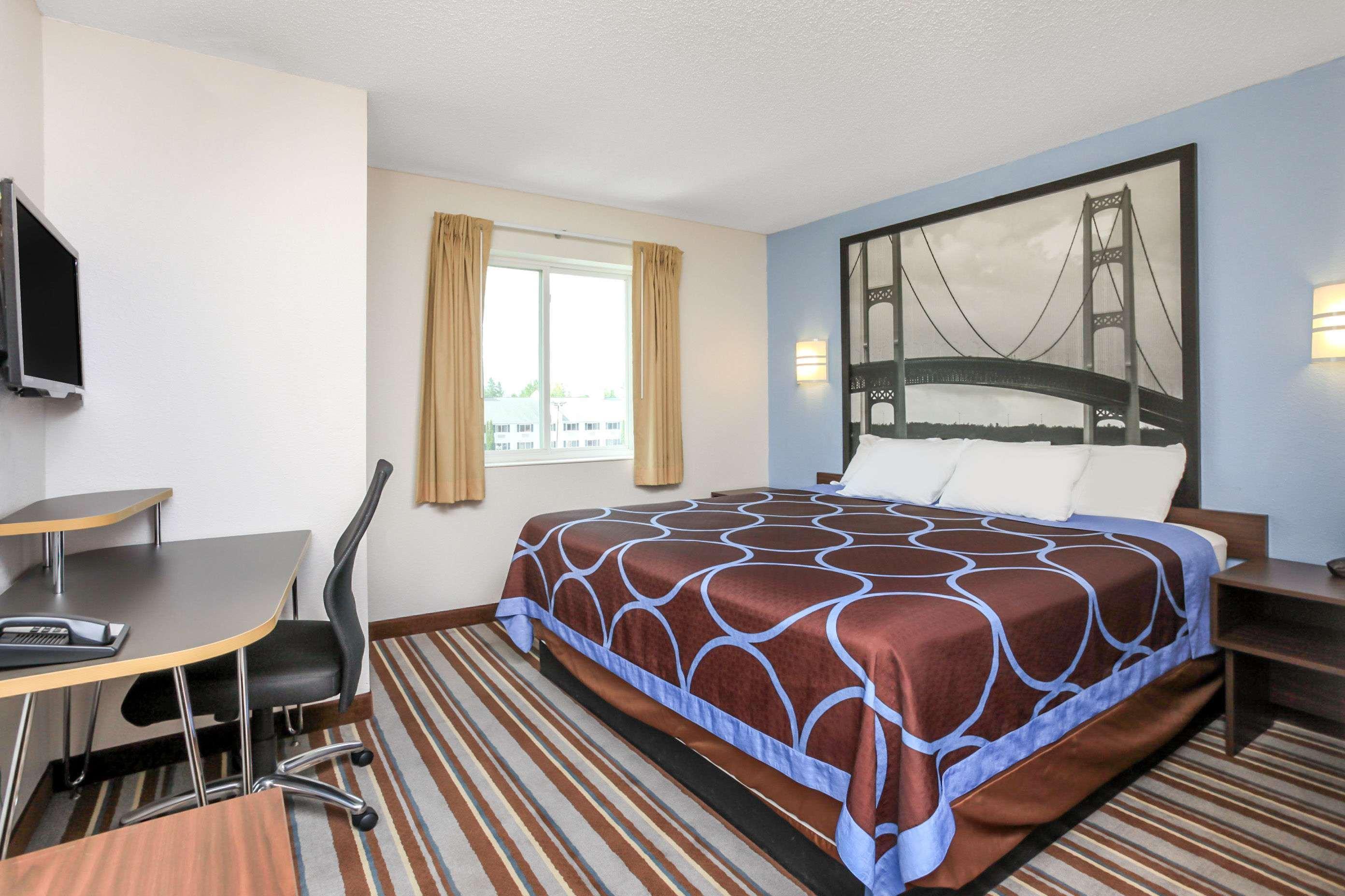 Super 8 By Wyndham Sault Ste. Marie Hotel Bagian luar foto
