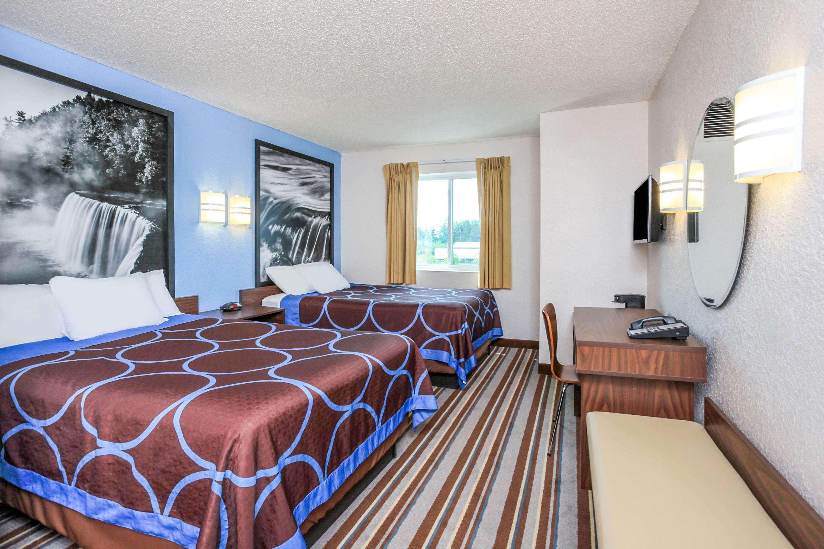Super 8 By Wyndham Sault Ste. Marie Hotel Bagian luar foto